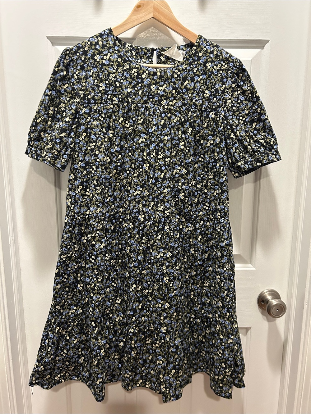 Tuckernuck Hyacinth House Black Floral Short Sleeve Mini Dress - Picture 2 of 8
